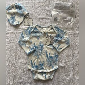 NWT Kate Quinn Matching Long Sleeve Bodysuit & Elf Hat - White w/Blue Proteas